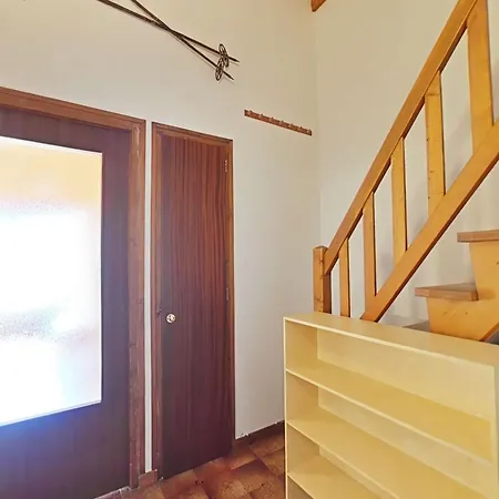 Bel Appt 2p Avec Mezzanine, Parking A 900m Du Centre - Fr-1-241-101 *