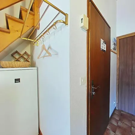 Bel Appt 2p Avec Mezzanine, Parking A 900m Du Centre - Fr-1-241-101